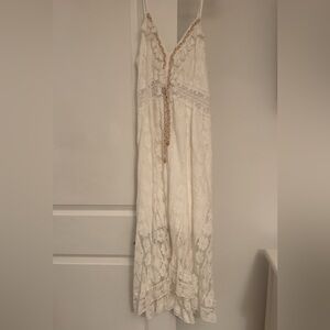 Elegant White Lace Maxi Dress